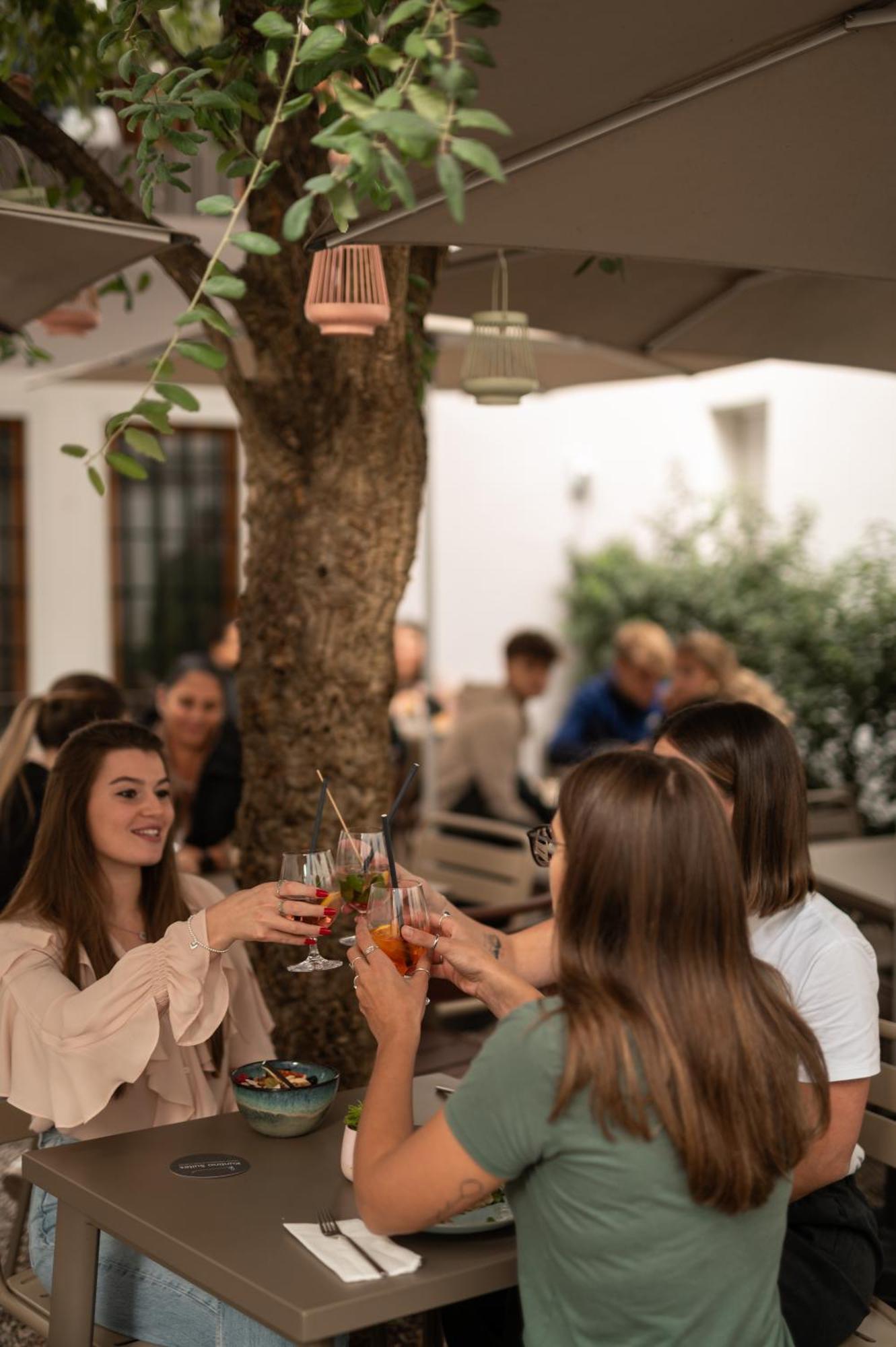 Kuntino Suites Meran Buitenkant foto