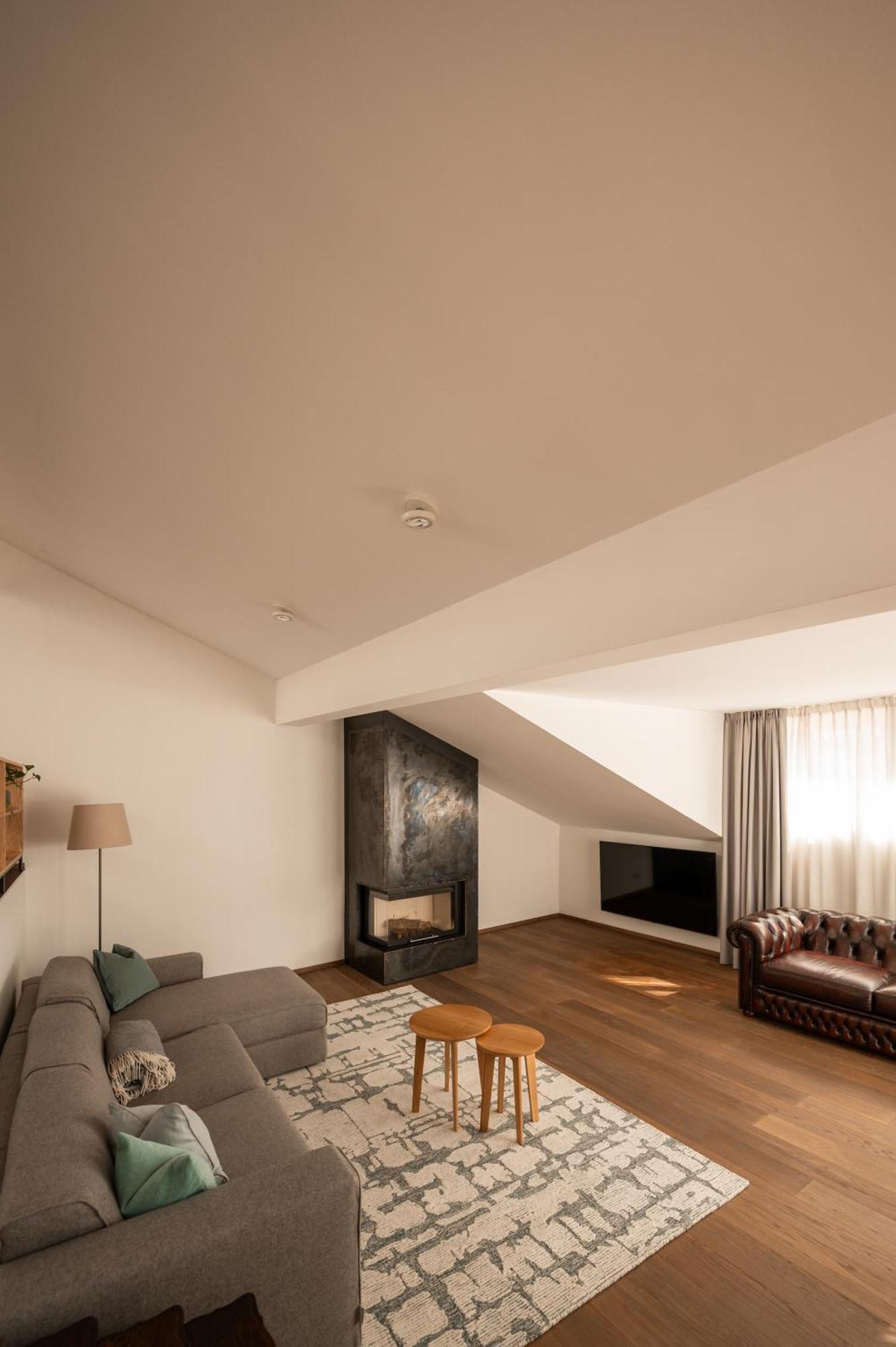 Kuntino Suites Meran Kamer foto