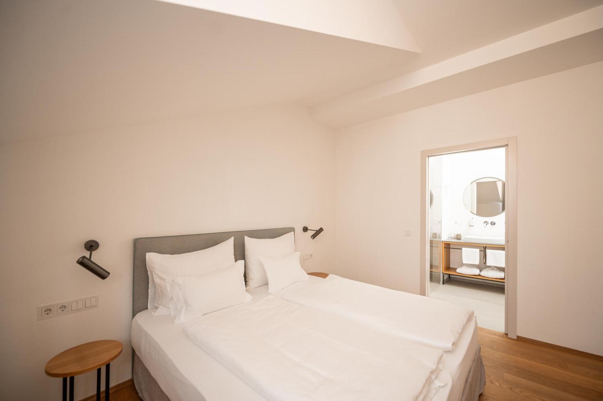 Kuntino Suites Meran Kamer foto